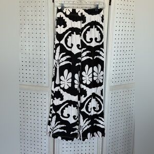 H&M Black and White Patterned Wide Leg Pants